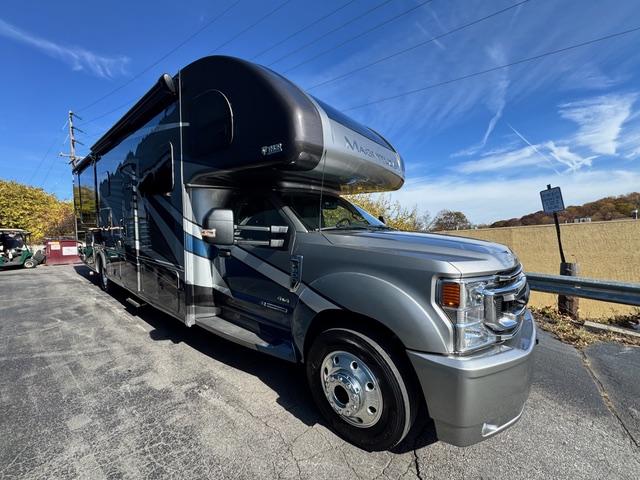 Steve Miceli and the Carefree RV team in Exton, Pennsylvania
